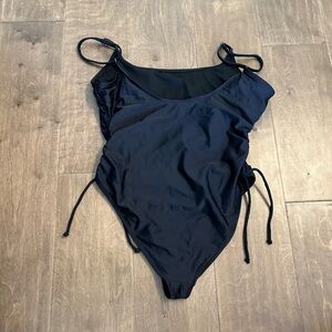 Tahiti black drawstring ruched sides one piece swimsuit XL